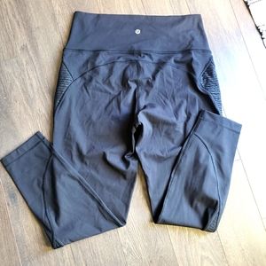 💖💗 Lululemon Moto-Style Black High-Waisted 27" Rare Legging Size 12